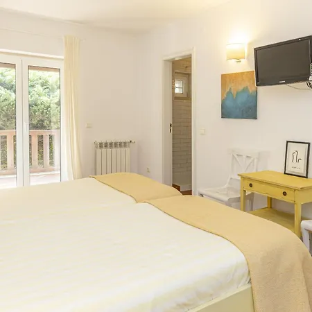 Coastal Charm Chalet Colares