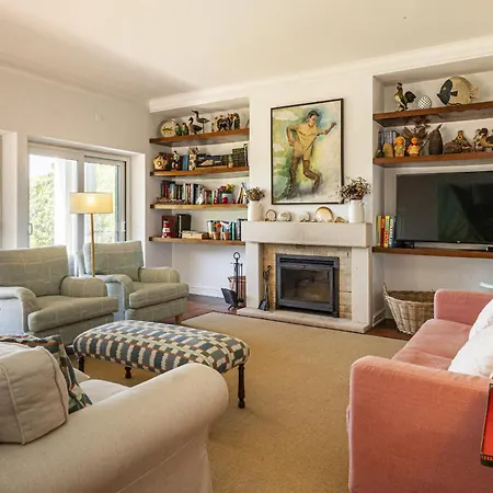 Villa Coastal Charm Chalet Colares