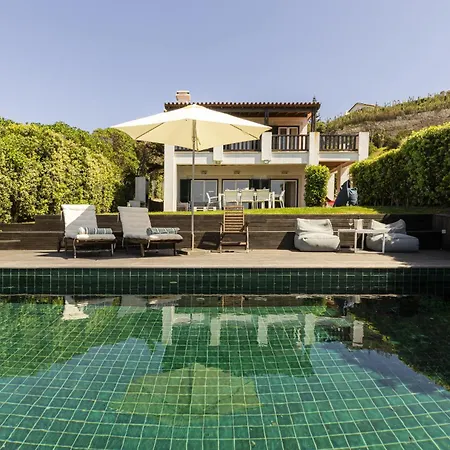 Coastal Charm Chalet Colares