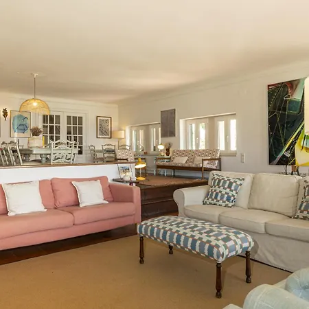 Coastal Charm Chalet *